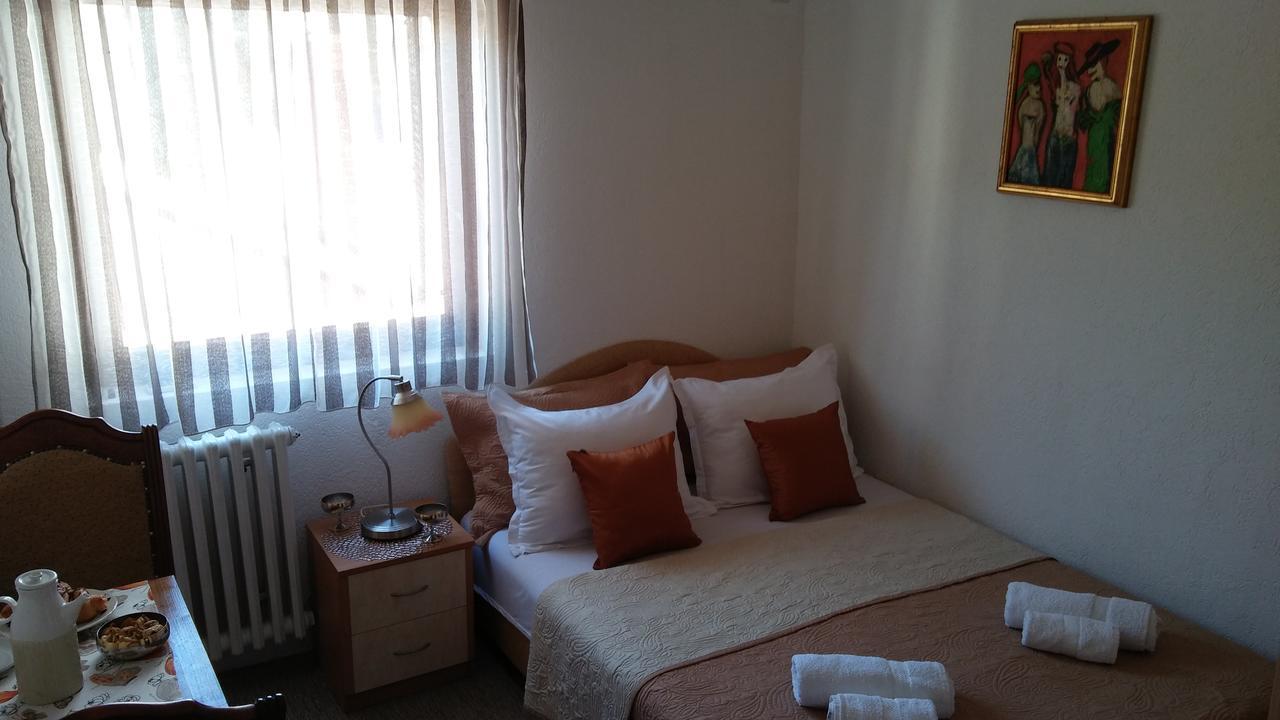 Guest House Villa Castio Petrovac Dış mekan fotoğraf