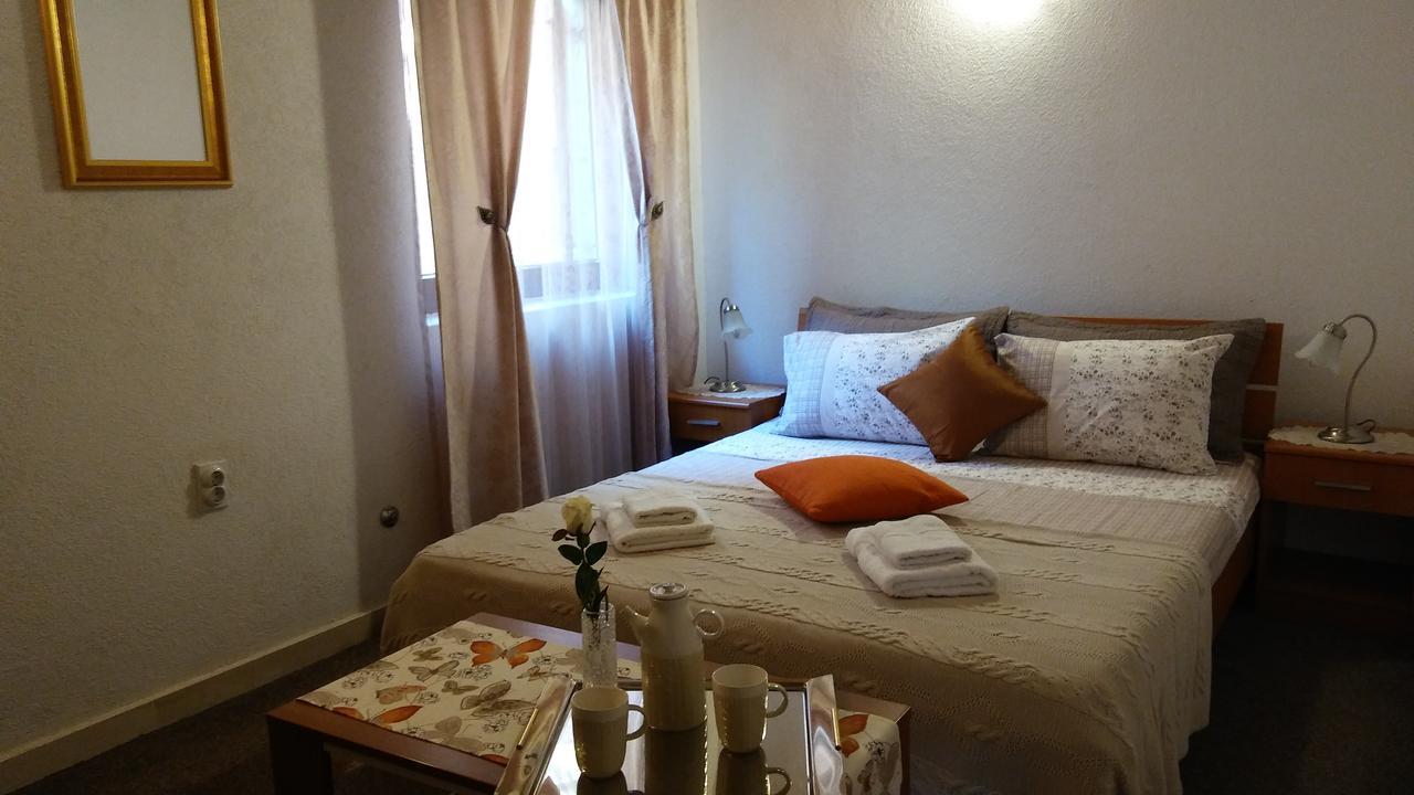 Guest House Villa Castio Petrovac Dış mekan fotoğraf